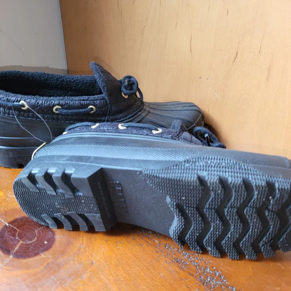 Sperry Women's Black Quilted Shoes
